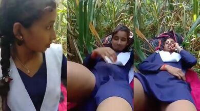 UP College Girl Fucking In Corn Farm xxx